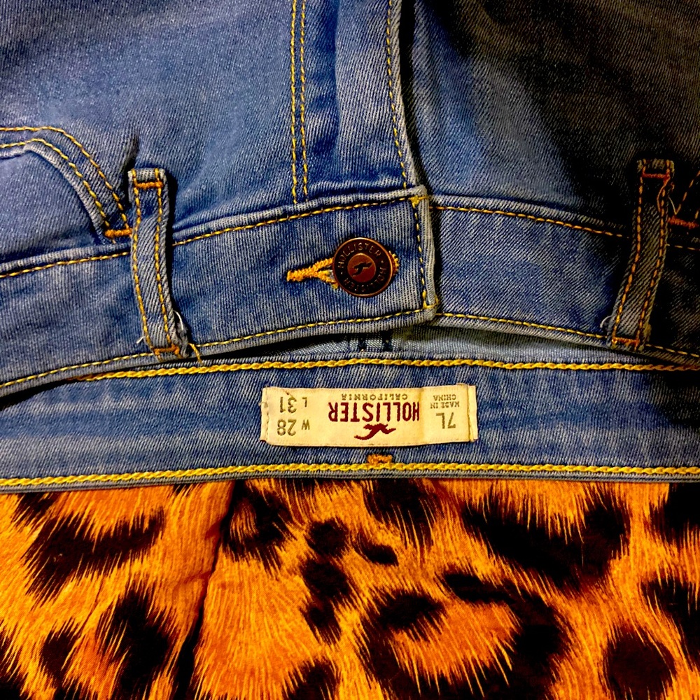 HOLLISTER JEANS